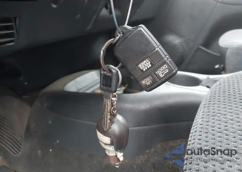 1996 Chevrolet Blazer z USA, uszkodzony, nr VIN 1GNDT13W8T2272696